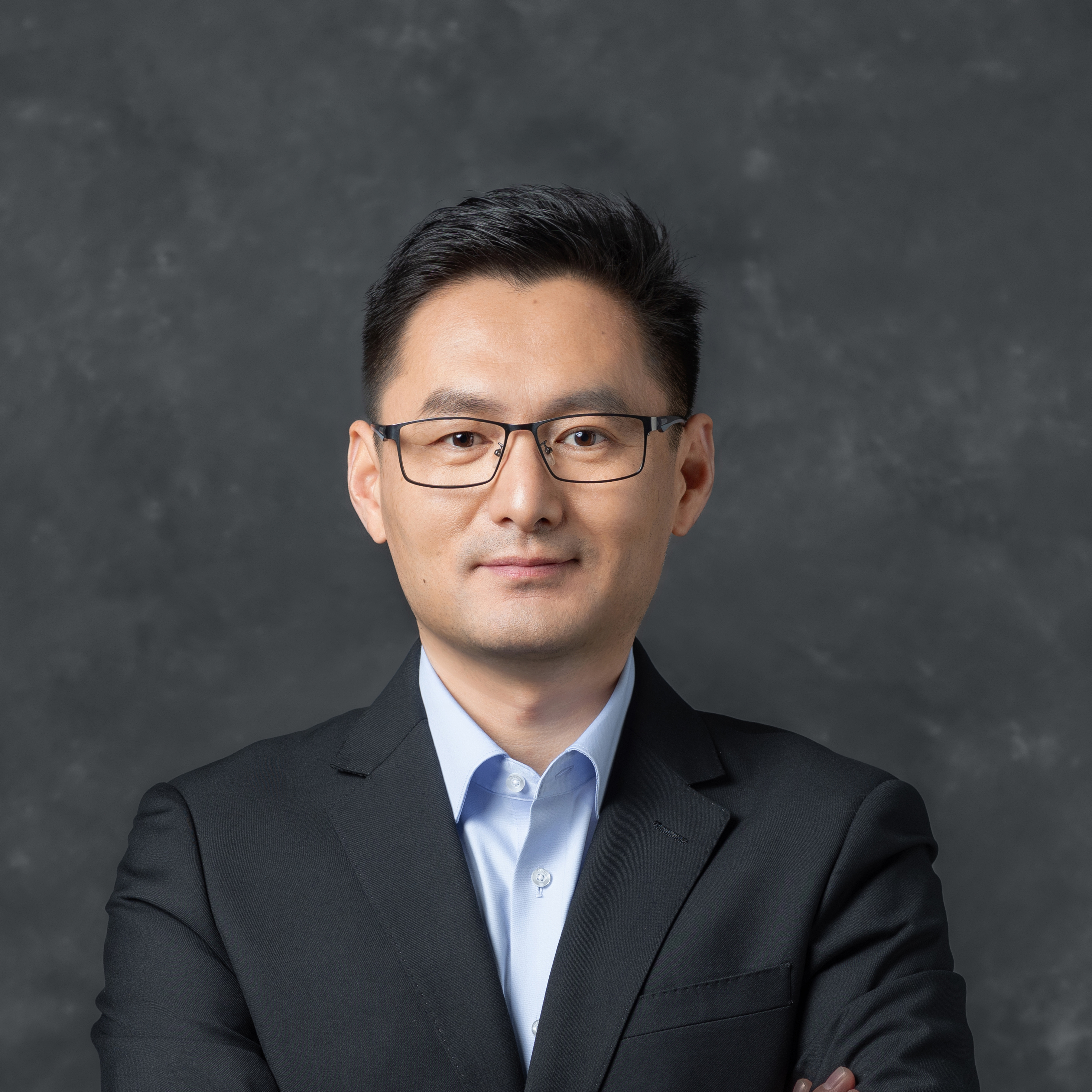 张明
