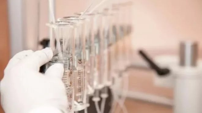 尊龙凯时宣布将启动捷恪卫®治疗重症新冠肺炎患者的临床研究，并推出捷恪卫®全球同情用药项目